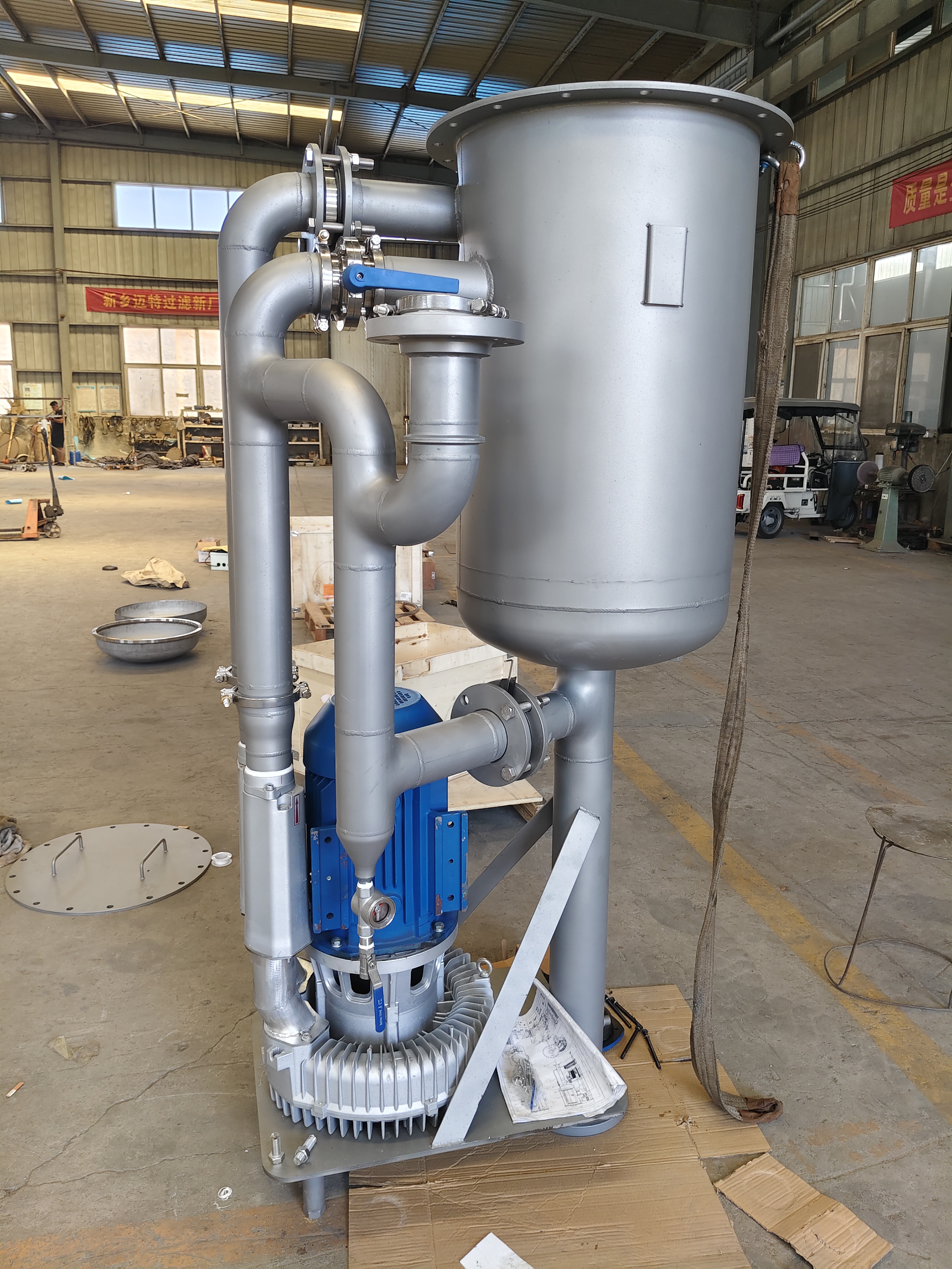5.5kw防爆式油霧分離，500方風(fēng)機(jī)油霧分離器發(fā)貨送客戶手中，